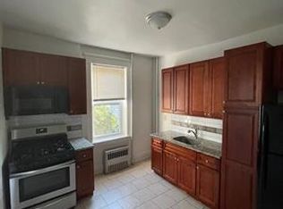 120 Dekalb Ave APT 9, Jersey City, NJ 07306