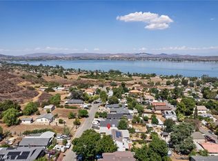 33208 Gillette St, Lake Elsinore, CA 92530