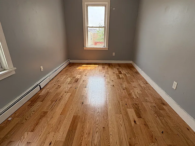 953 Lafayette St #2 — Photo 5