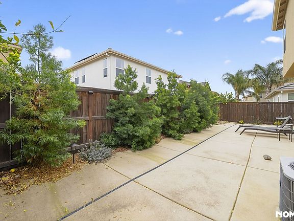 5th image of 5309 Ocean Ln