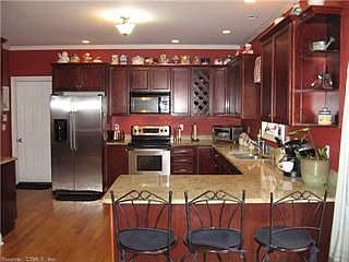 3rd image of 29 Mesa Dr