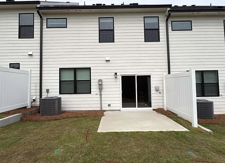 2837 Bullfrog Ln — Photo 29