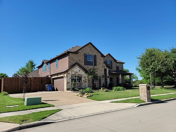 3rd image of 5718 Creek Crossing Ln