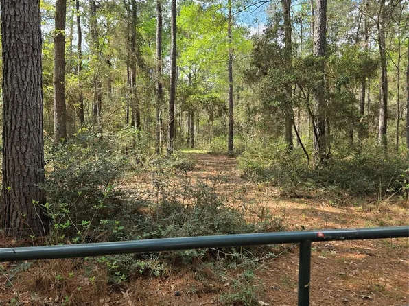 Sanctuary Rd, Huntsville, TX 77340