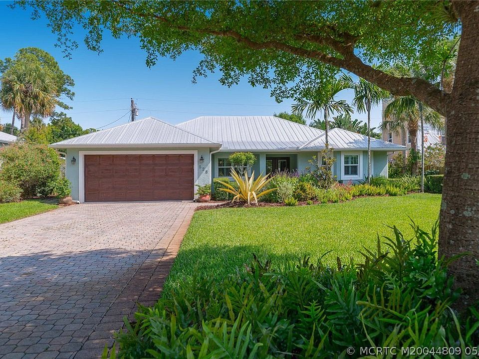1st image of 526 SW Rustic Cir