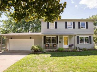 2756 Barton Ave, Waterloo, IA 50702