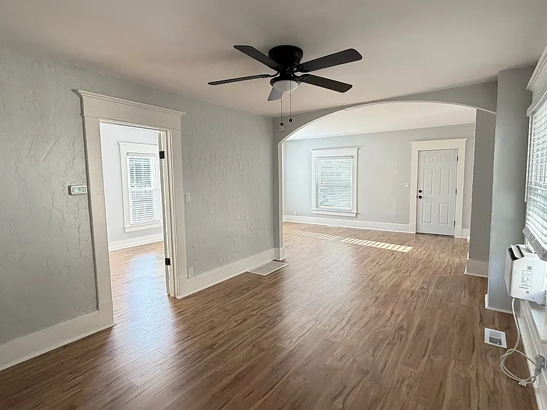 1211 W Michigan Ave #1211 — Photo 9