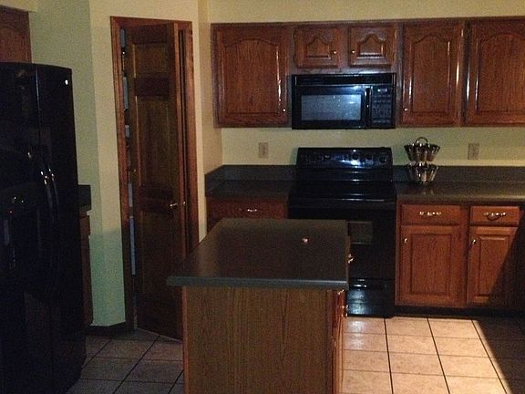 4th image of 7727 Hartford Ct