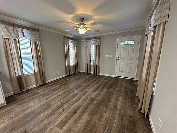 4th image of 7 Upper Marina Dr #7