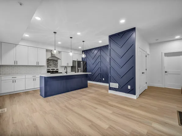 1831 Brevier Ave APT 3, Cleveland, OH 44113