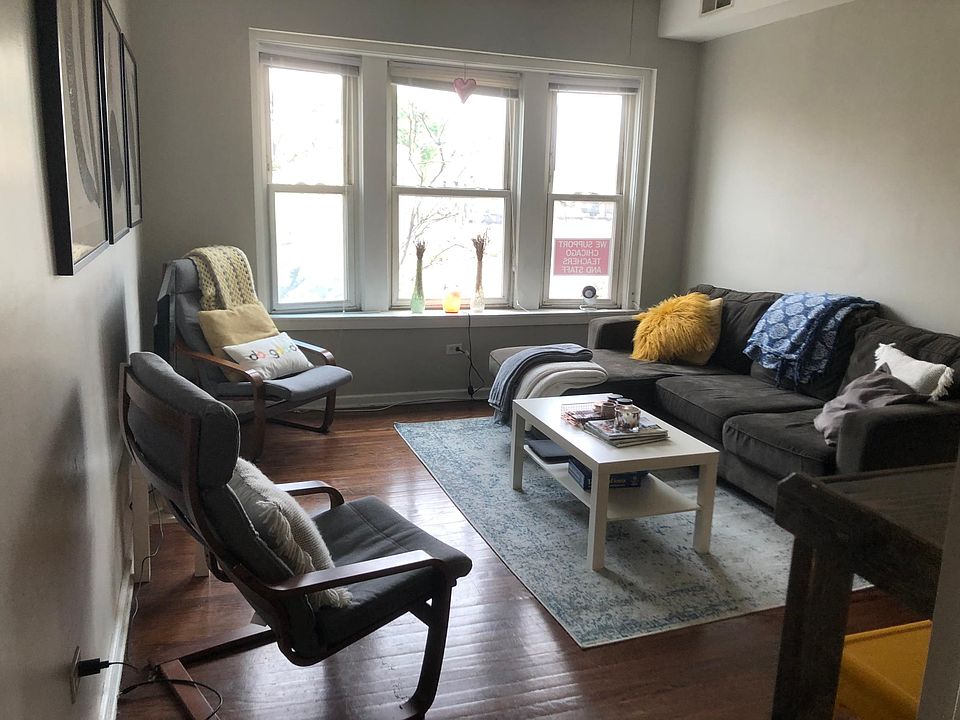 1st image of 633 W Stratford Pl #2