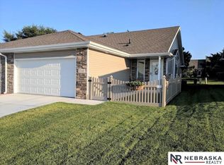 5745 Brendon Ln, Lincoln, NE 68516