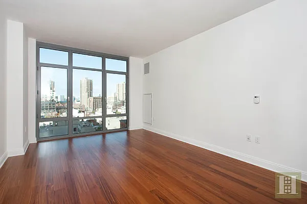 Rented by Halstead Real Estate | media 34