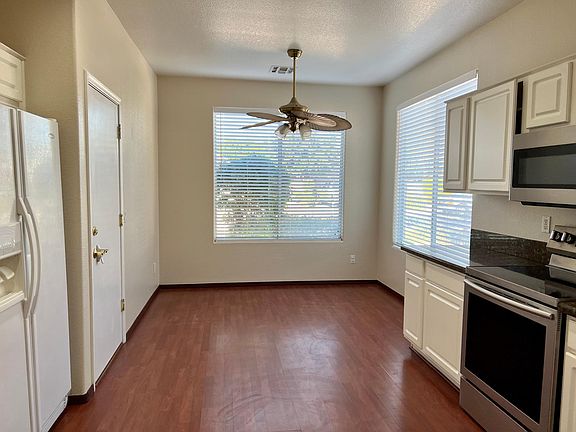 4th image of 8149 W Clara Ln