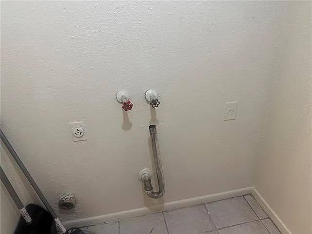4028 Quincy St #2 — Photo 3