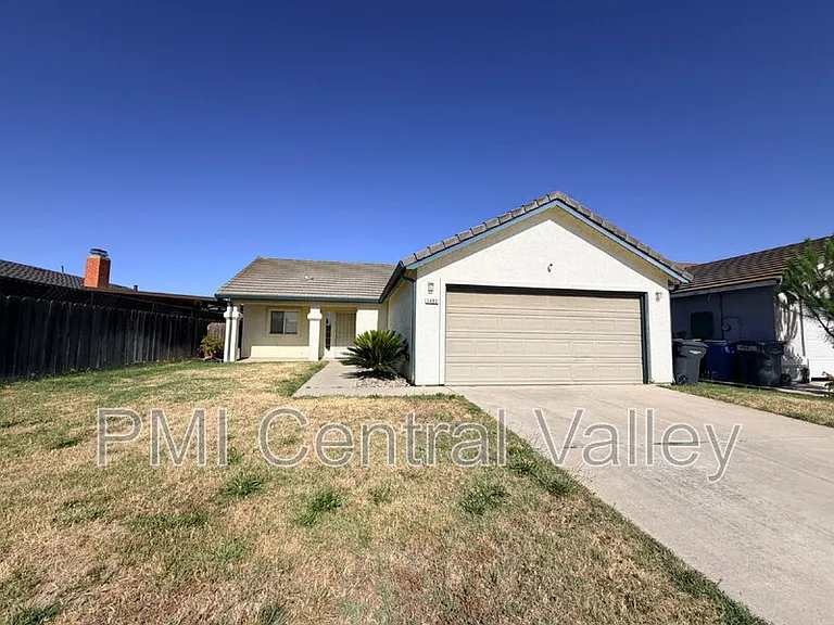 3492 Gerald Ct — Photo 2