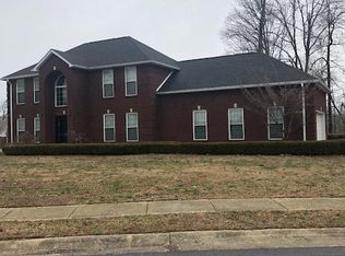 100 Stonemill Ct, Elizabethtown, KY 42701