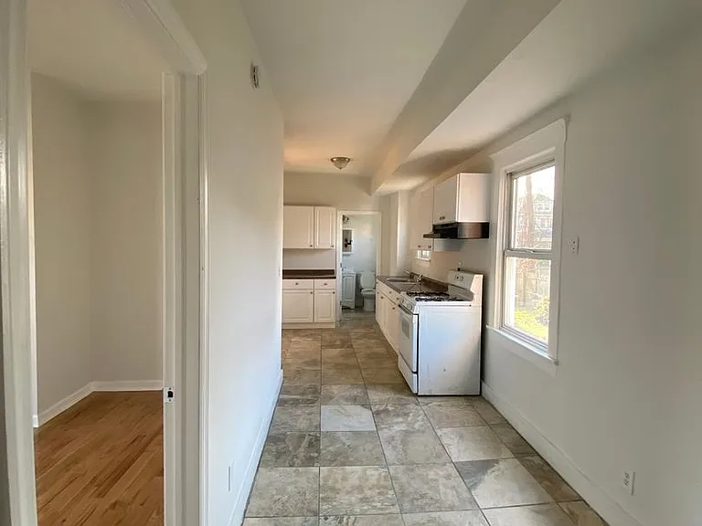 1504 Summerfield Ave — Photo 7