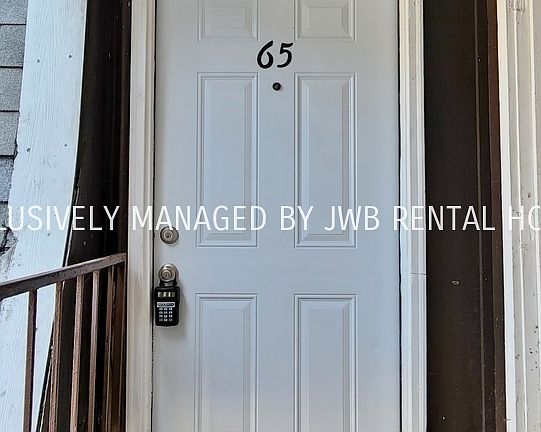 3rd image of 7201 Arlington Expy APT 65