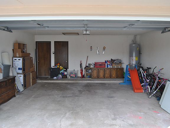 2 Car Garage