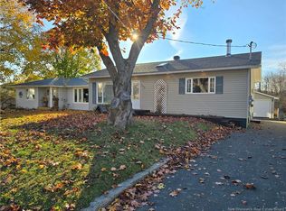 780 Donald Ave, Bathurst, NB E2A1N5