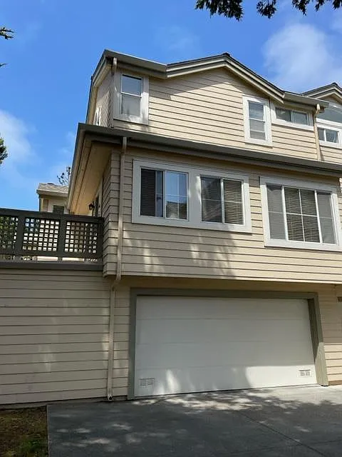 33 Patrick Way photo 1