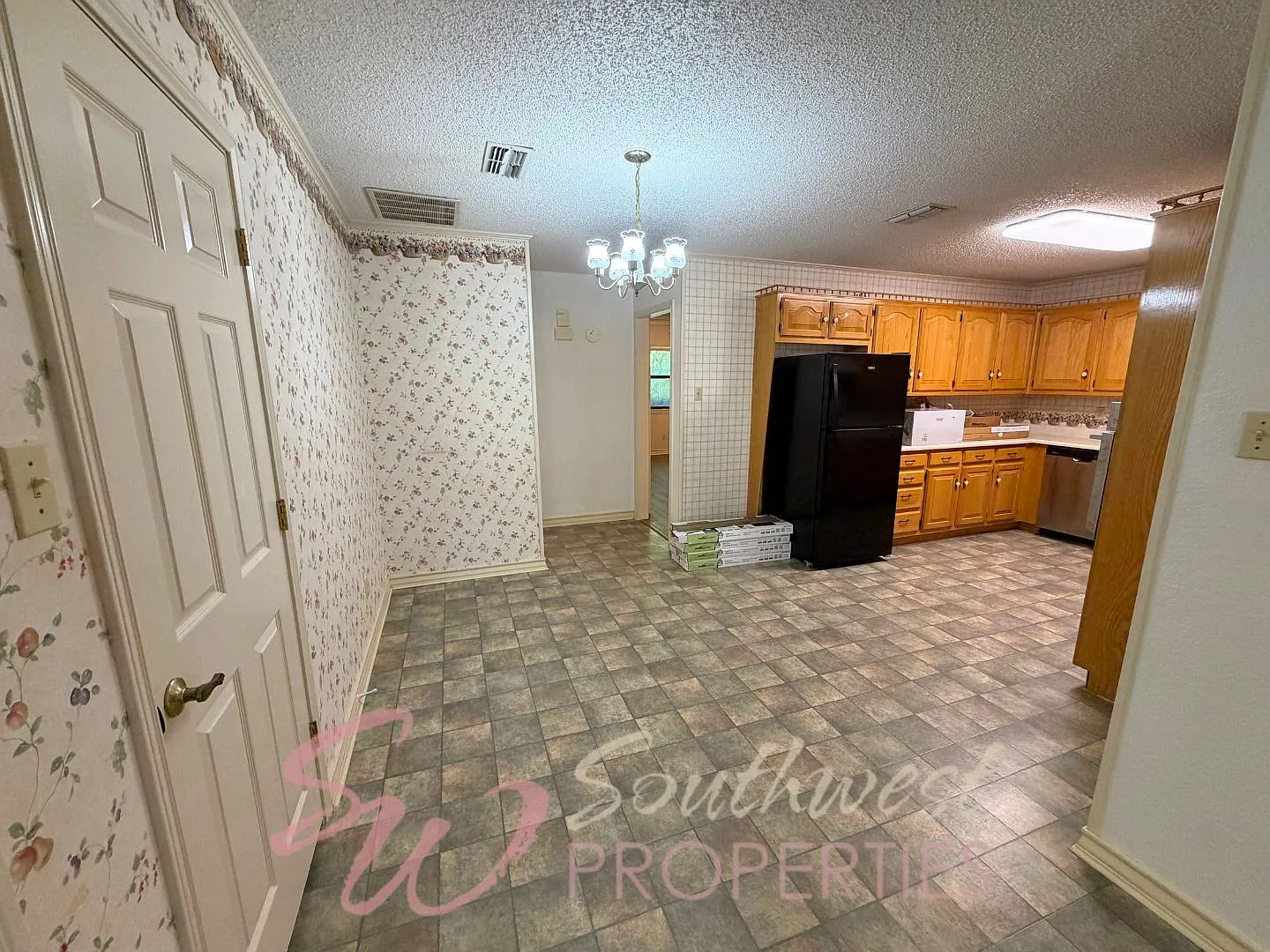 2 bed, 2.0 bath, 1240 sqft, $1,400 — Photo 3