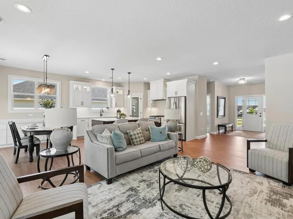 27221 Petes Hill Trl, Elko New Market, MN 55020