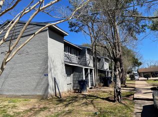 702 Hargest St, Prairie View, TX 77446