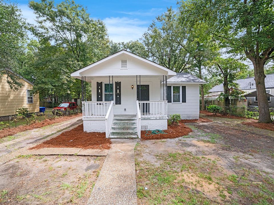 1st image of 2655 Poplin Ave