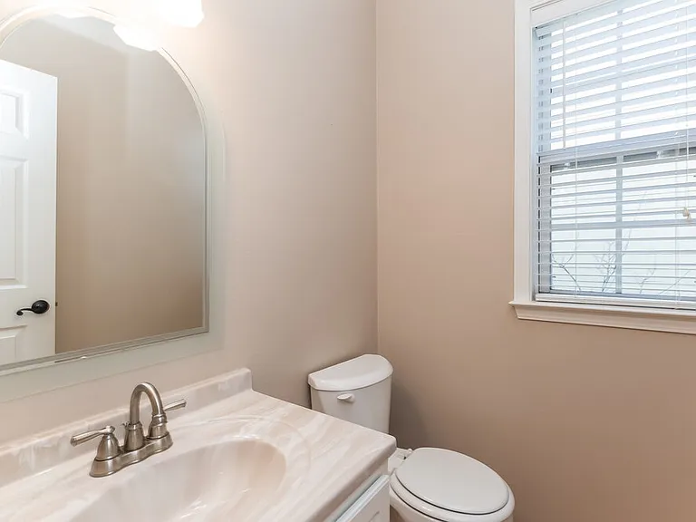 6365 Whirlaway Dr — Photo 8