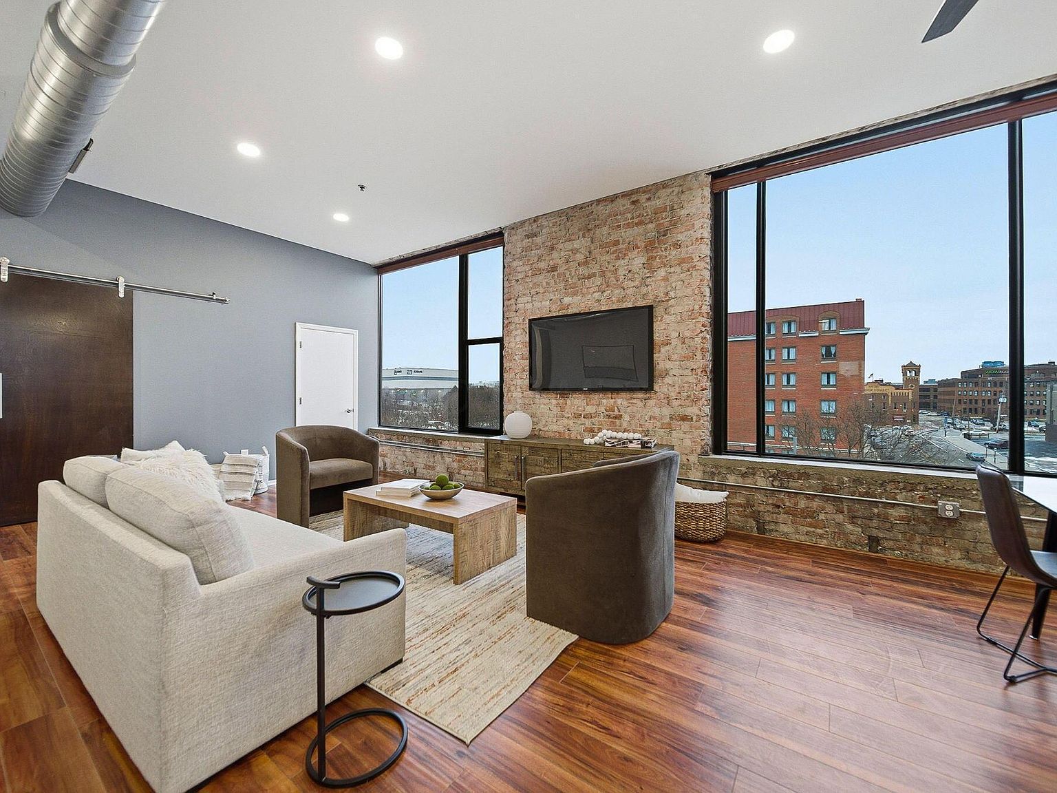 78 E Chestnut St APT 404, Columbus, OH 43215 | Zillow