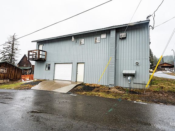 3rd image of 10 S Main St