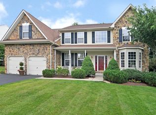 115 Woodbridge Ct, Sellersville, PA 18960