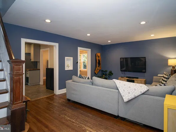225 Woodbine Ave, Westville, NJ 08093