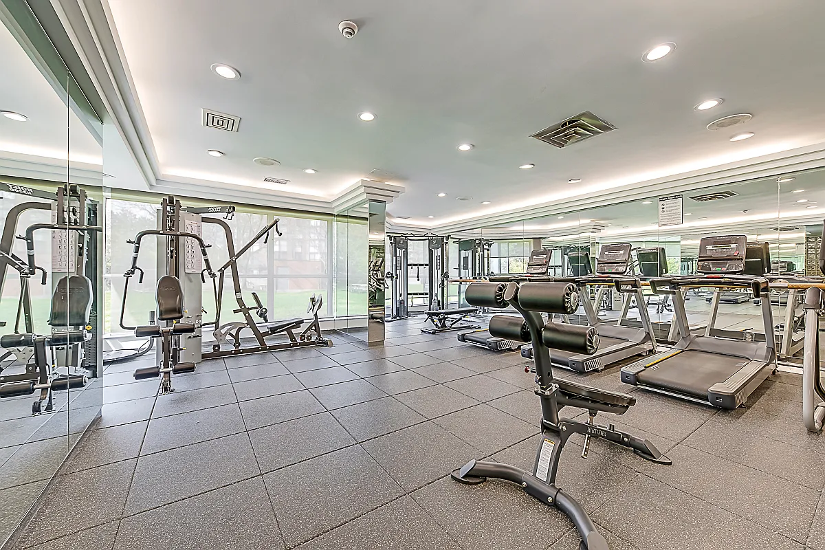 Sherobee Apartments — Photo 4