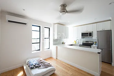 Rented by Brick&Mortar