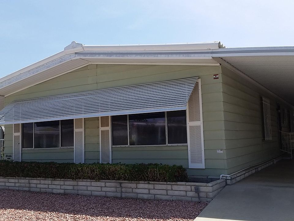 1st image of 592 Palos Dr