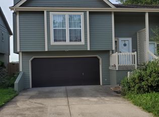 3531 NW 70th St, Kansas City, MO 64151