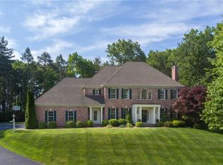 30 Berkshire Xing, Avon, CT 06001