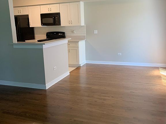 5th image of 1230 N Knollwood Dr