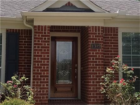 MAHOGANY DOOR WITH LEADED GLASS INSERT