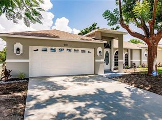 9131 Cypress Dr N, Fort Myers, FL 33967