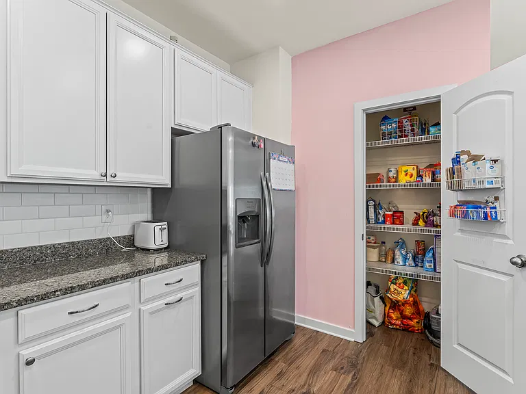 42 Polygon Pl — Photo 15