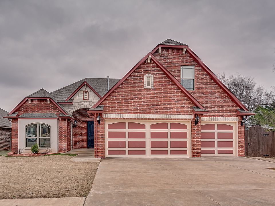 1st image of 2900 Brookstone Ct