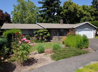 14555 SW Glenbrook Rd, Beaverton, OR 97007