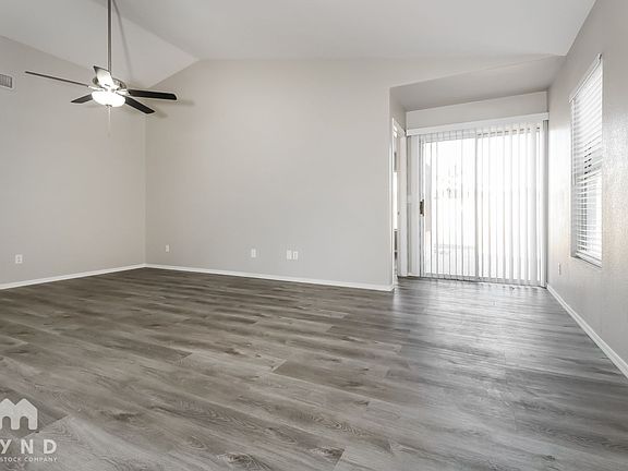 4th image of 2206 E Aire Libre Ave
