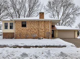 712 SE 4th St, Grimes, IA 50111