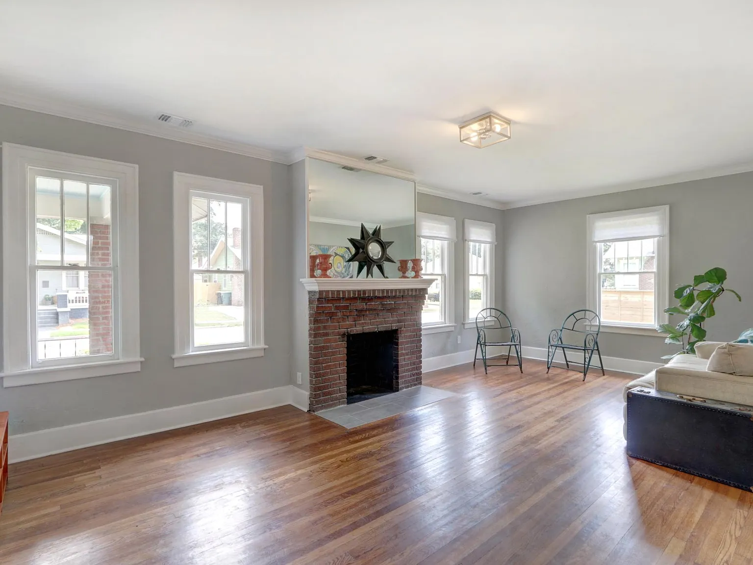 3 bed, 1700 sqft, $2,675 — Photo 4