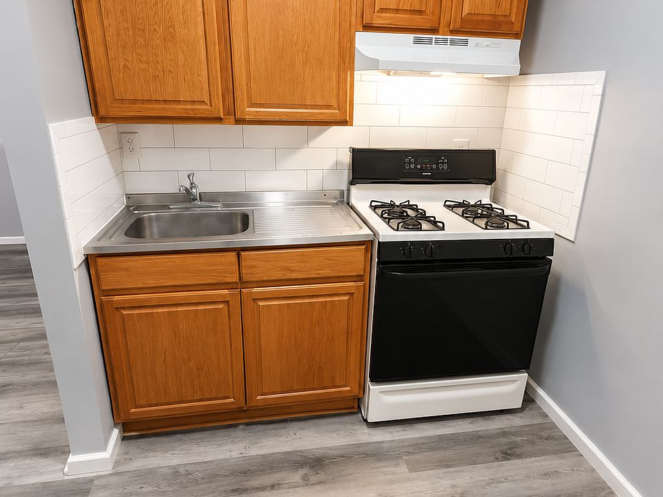 1st image of 411 N 5th St #3A